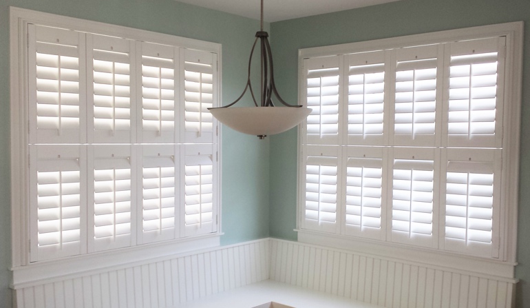 Las Vegas plantation shutters in booth